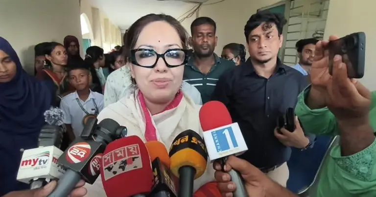কথা বলেছেন ব্যারিস্টার রুমিন ফারহানা